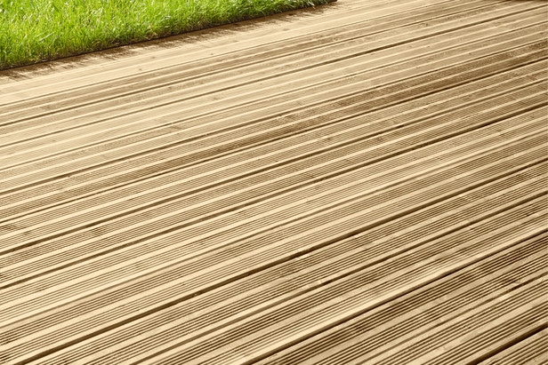Lames de terrasse : j’ai choisi du bois exotique