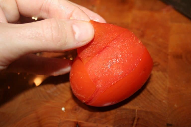 Comment peler des tomates