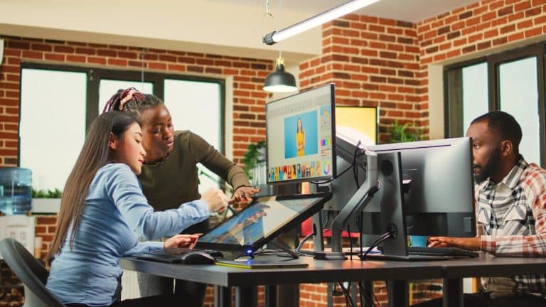 Quels sont les critères pour choisir une agence de sous-titrage ?