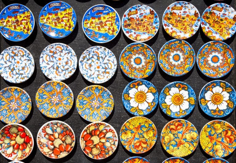 L’histoire des faiences d’art de Quimper